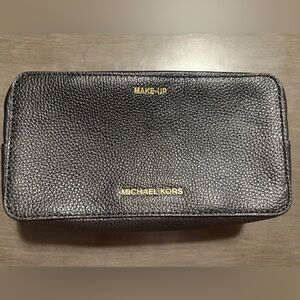 Michael Kors makeup case